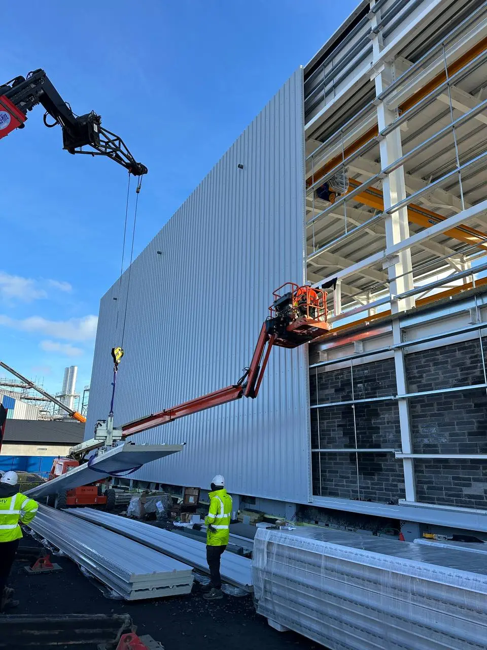 Clad Primeco team at work
